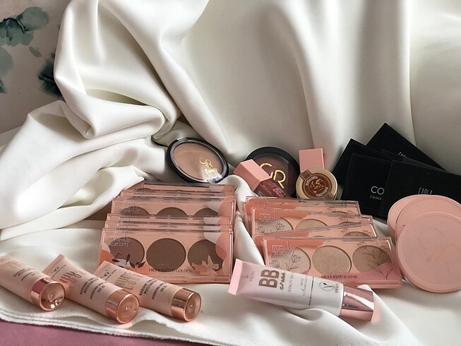  Beden Renk MAKEUP STRATİON - GOLDEN ROSE MAKYAJ MALZEMESİ