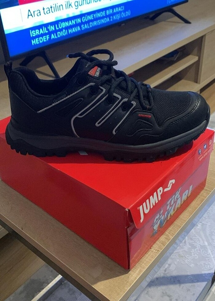 Erkek spor ayakkabi - Görsel 3