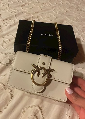 Pinko PINKO canta