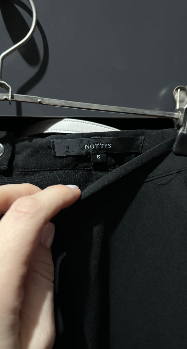 Siyah Diz üstü Etek - Görsel 2