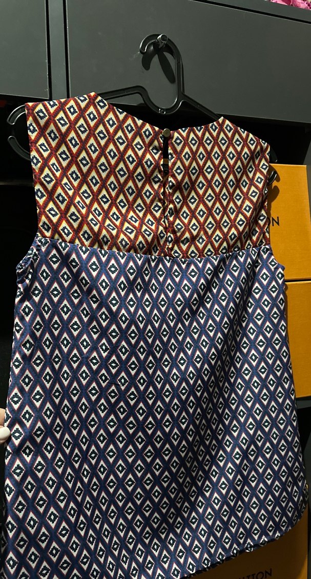 Desenli NETWORK kolsuz bluz - Görsel 2