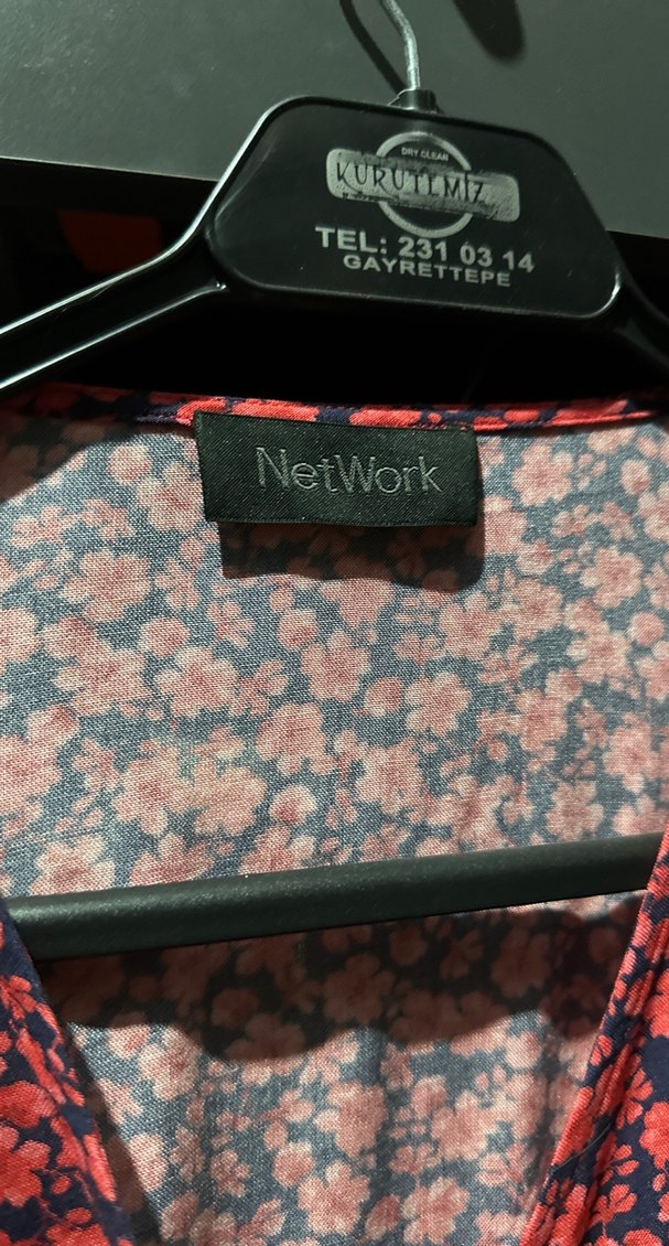 Kırmızı Desenli V Yaka Kadın crop - Görsel 2