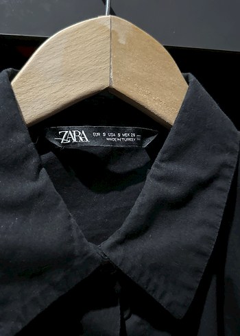 Zara vatkalı crop gömlek - Görsel 2