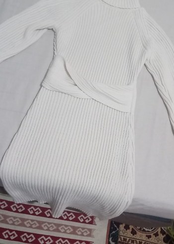 Beyaz Uzun Kollu Fit Triko Elbise - Görsel 3