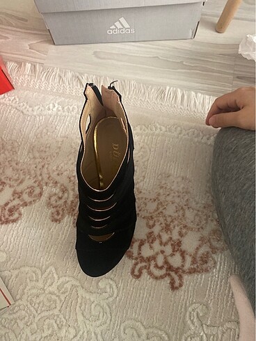 36 Beden Topuklu ayakkabı