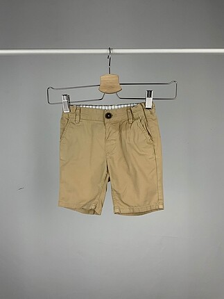 H&M Şort & Kapri %70 İndirimli.