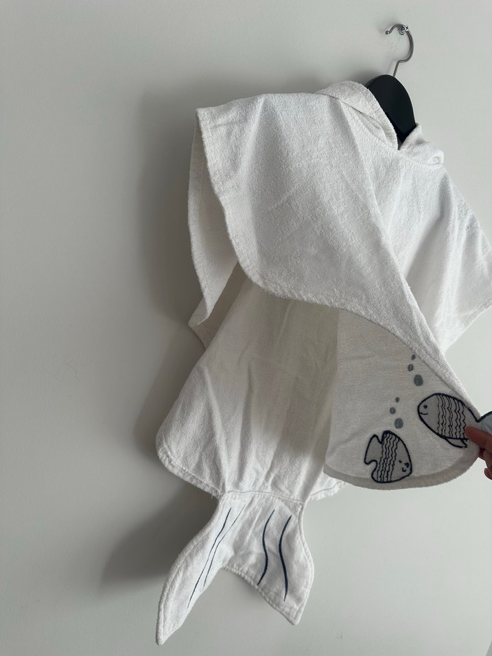 Beyaz Çocuk Baskılı Deniz Temalı Bornoz - Görsel 3