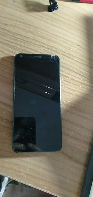 Lg q6