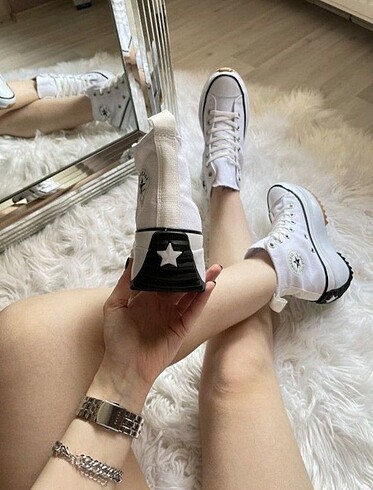 36 Beden Converse Wanderson Run Star