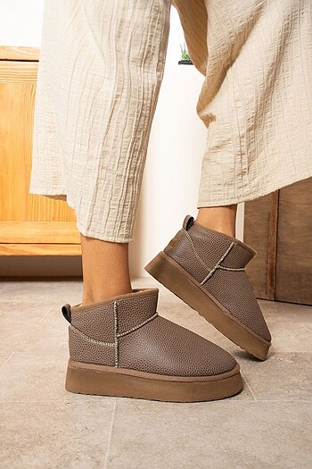 Ugg ultra mini platform cilt vizon