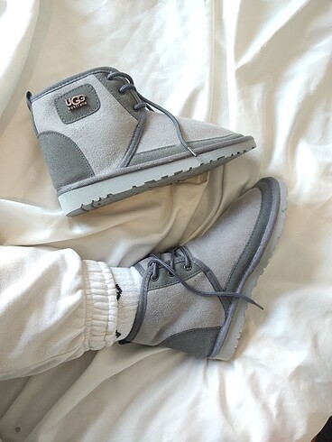 Ugg bağcıklı içi tüylü gri bot