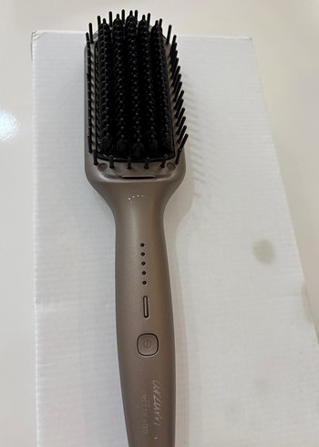 Beden Arzum Süperstar Pro Fırçalı Saç Düzleştirici