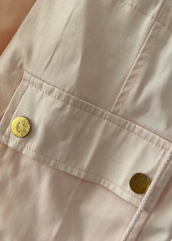 Düğmeli Pembe Yağmurluk - Görsel 2