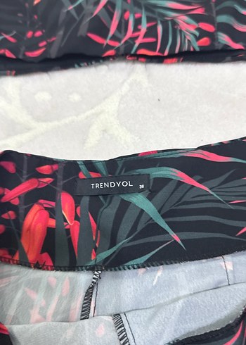 Bohem Tarzı Desenli Kadın Şort Tulum - Görsel 4