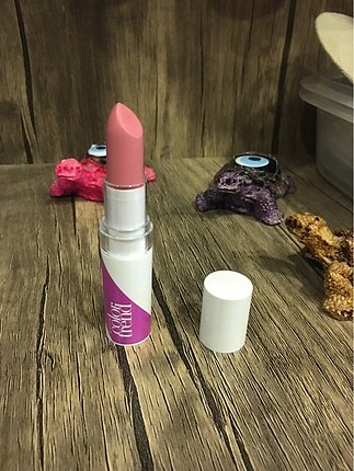 Avon ruj