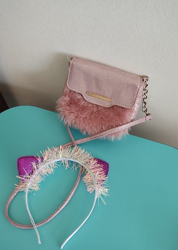 LC Waikiki Pembe Peluş Detaylı Çanta ve Kedi Kulaklı Taç