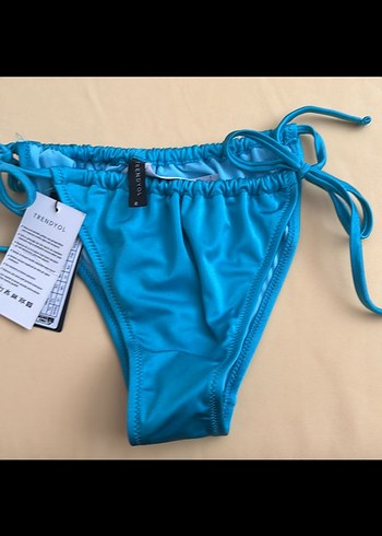 Trendyol & Milla Turkuaz bikini altı