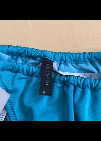 Turkuaz bikini altı