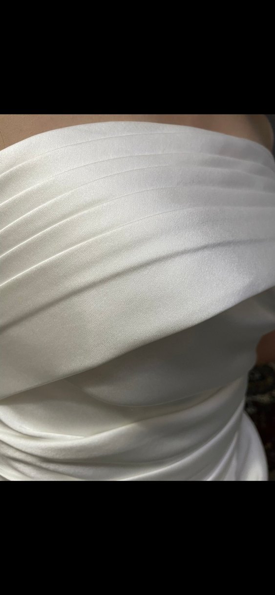 Beyaz Drapeli Straplez Uzun Gelinlik - Görsel 5