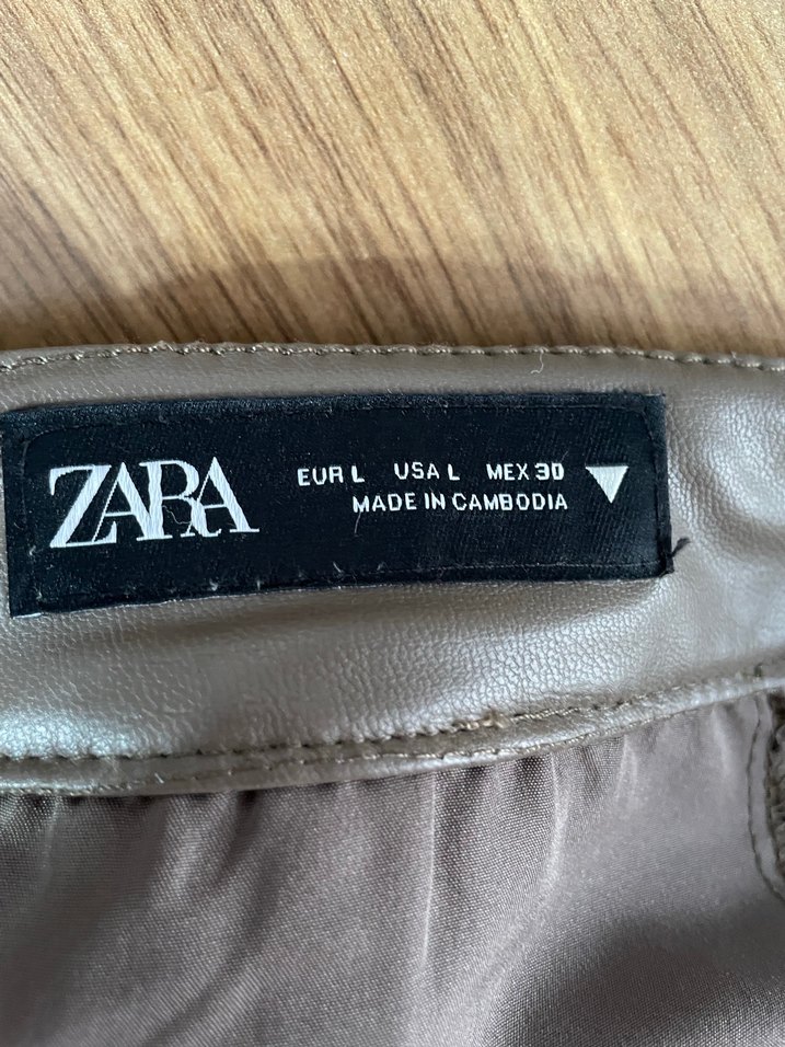 Zara Deri Mini Şort Etek - Görsel 3