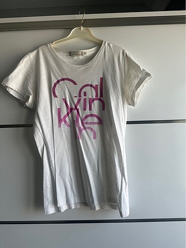 Calvin Klein tişört