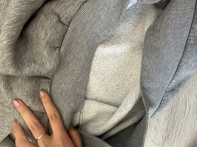 m Beden Gap sweat