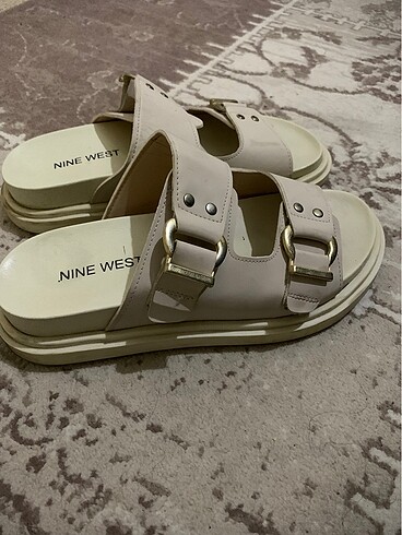 38 Beden Nine west