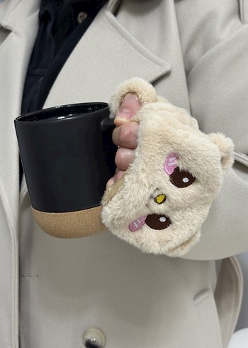 Bej Peluş Oyuncak Eldiven - Görsel 2