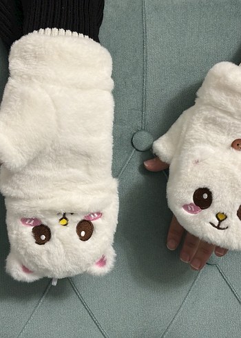 Kadın Beyaz Peluş Desenli Eldiven - Görsel 4