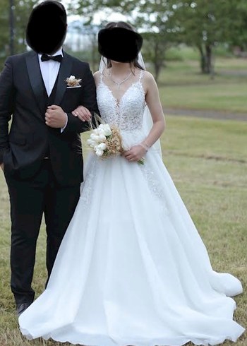 V Yakalı Beyaz A Kesim Gelinlik - Görsel 4