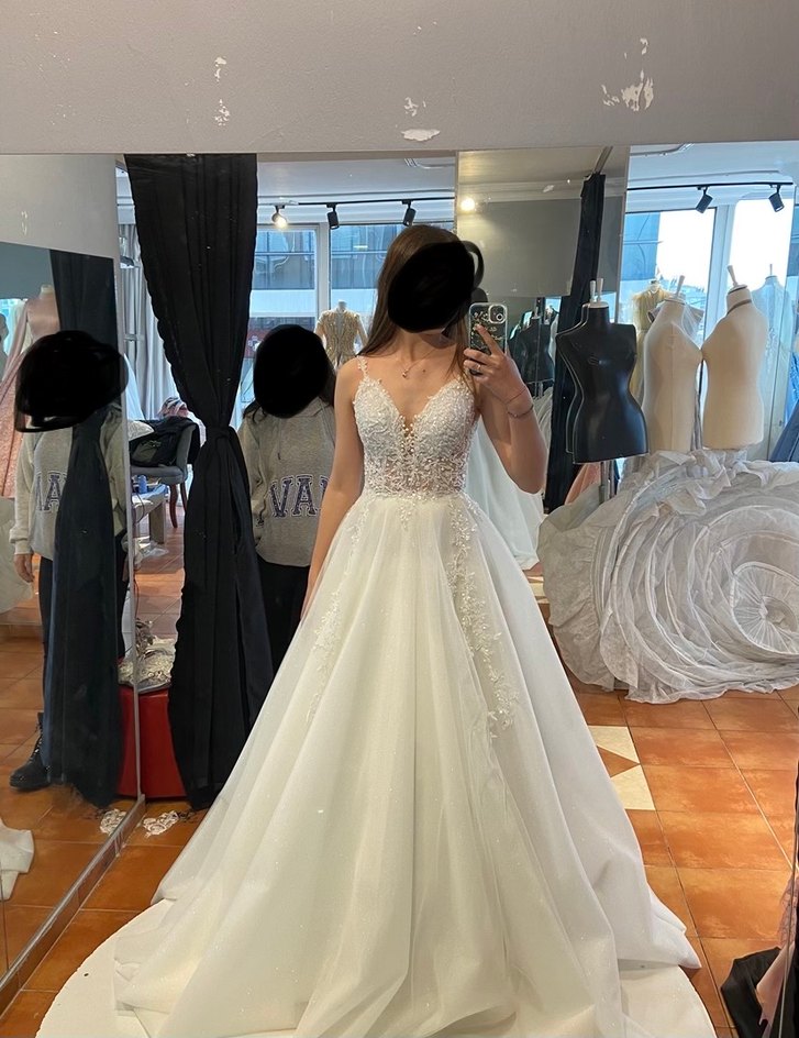 V Yakalı Beyaz A Kesim Gelinlik - Görsel 2