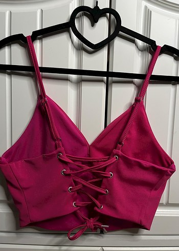 Pembe V Yaka İnce Askılı Büstiyer - Görsel 2