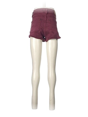 34 Beden Pull and Bear Mini Şort %70 İndirimli.