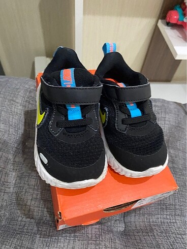 Nike ayakkabi