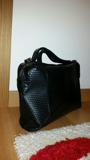 Zara Evrak/laptop çantası(uzun askısı var)