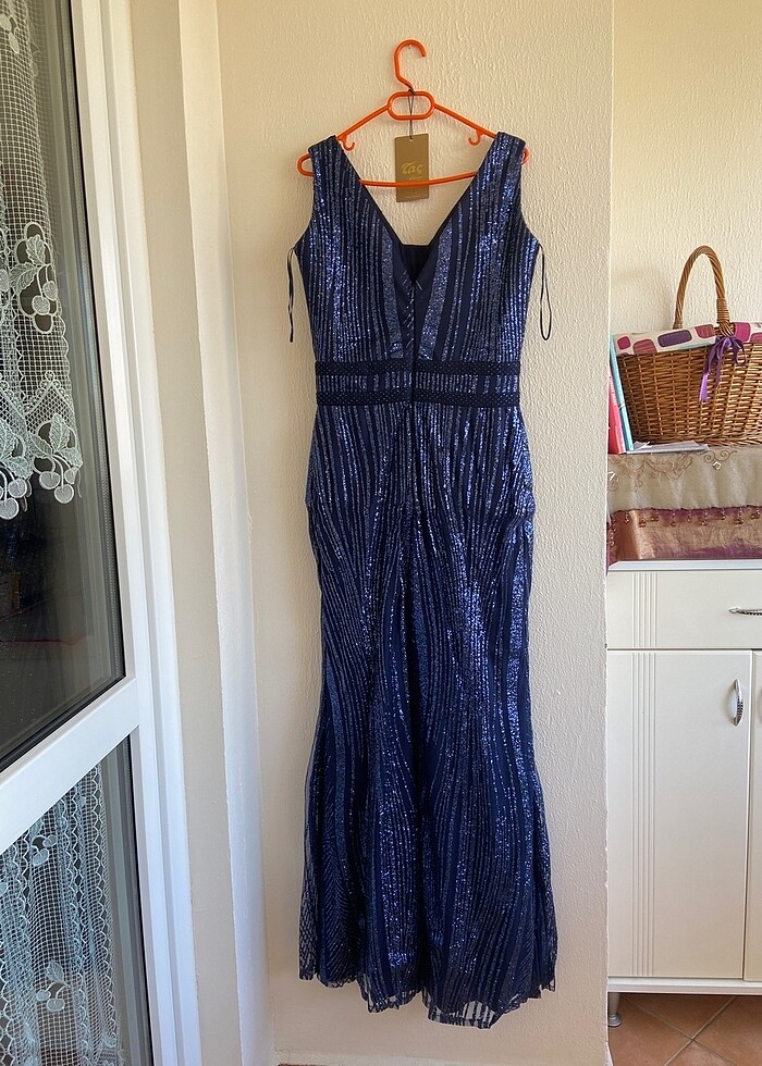 Taç abiye elbise - Görsel 2