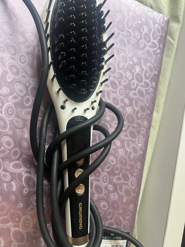 Beyaz Grundig Saç Düzleştirici Fırça - Görsel 2