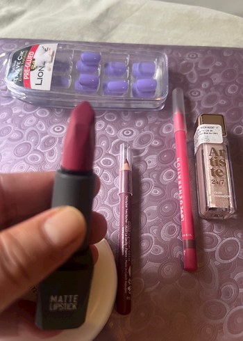 Makyaj malzemeleri - Görsel 5