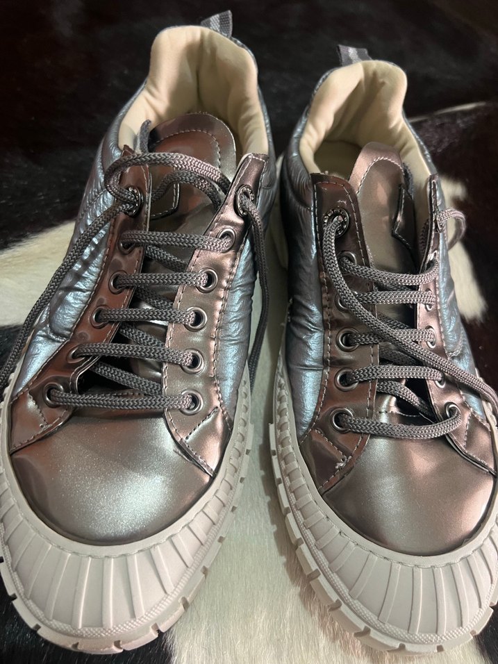 Gri MetalikKadın Spor Ayakkabı - Görsel 4