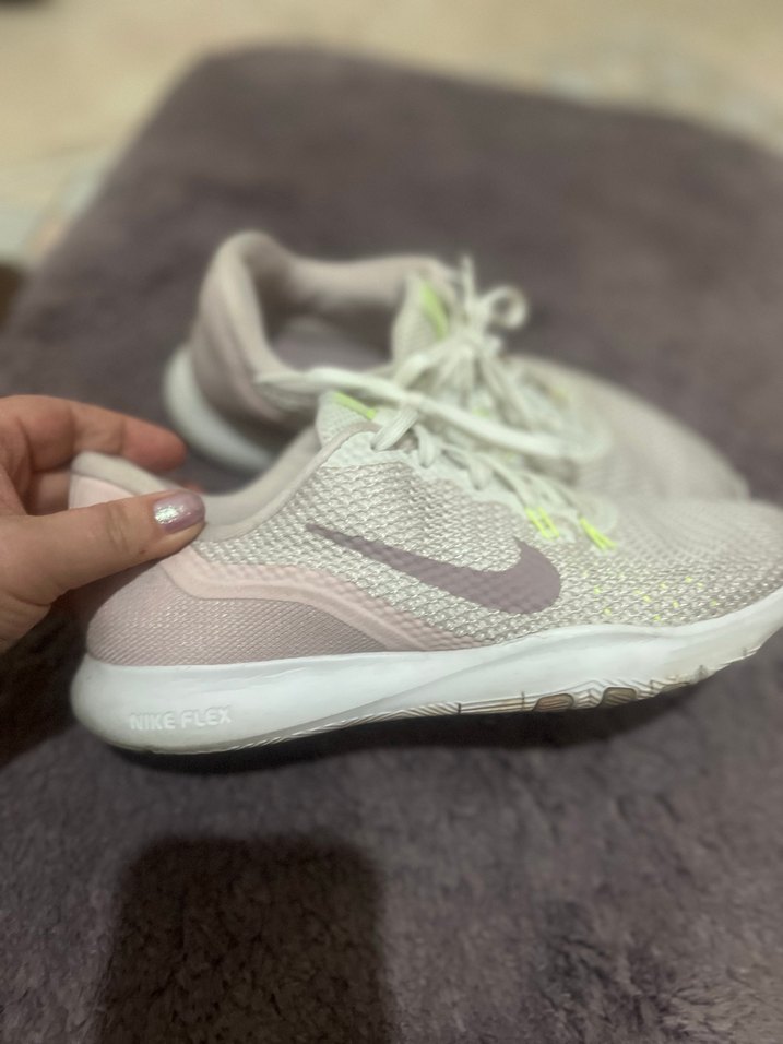 Nıke ayakkabı - Görsel 3