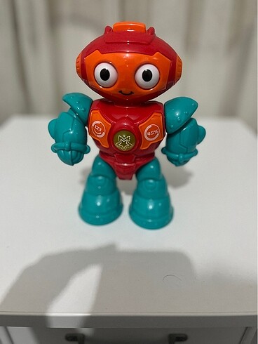 Diğer Küçük sevimli robot