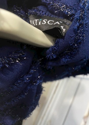 Uzun Kollu Lacivert Etnik Desenli Nişan Elbisesi - Görsel 3