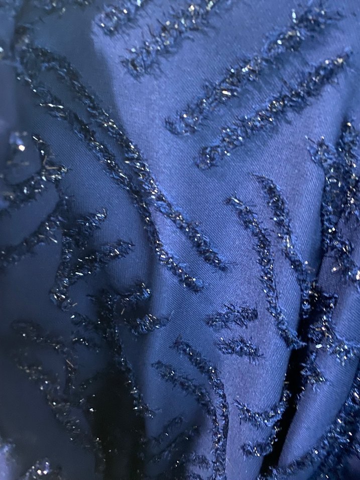 Uzun Kollu Lacivert Etnik Desenli Nişan Elbisesi - Görsel 2