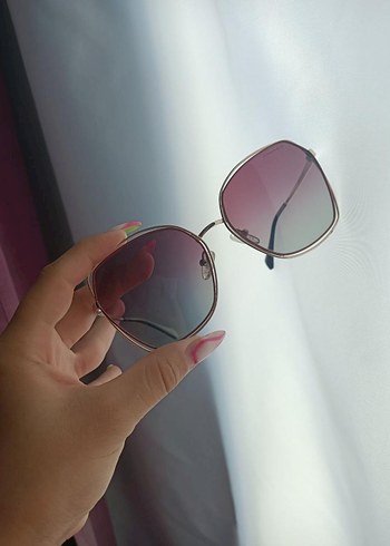 Beden Pastel Pembe Transparan Kadın Güneş Gözlüğü