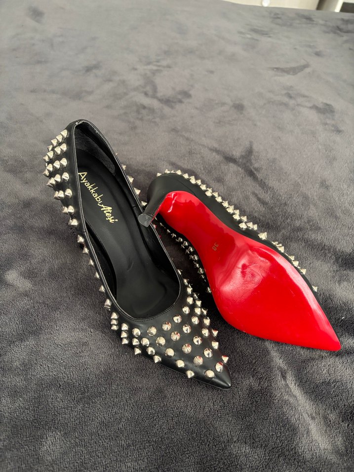 Sivri Uçlu Çivili Siyah Rock Stiletto - Görsel 3