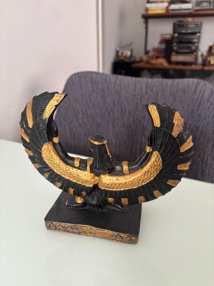 İsis biblo - Görsel 3