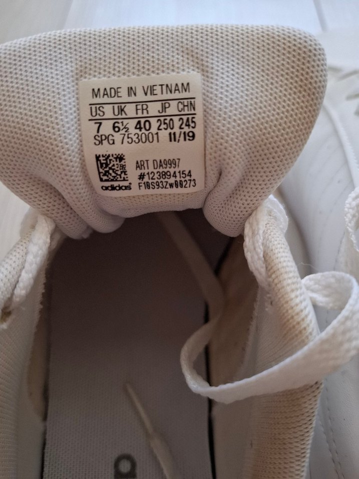 adidas unisex spor ayakkabı - Görsel 3