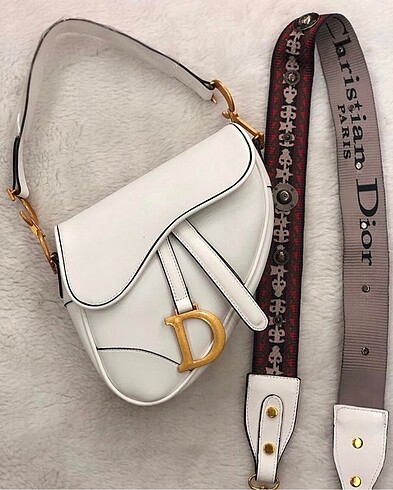 Dior Beyaz Çanta