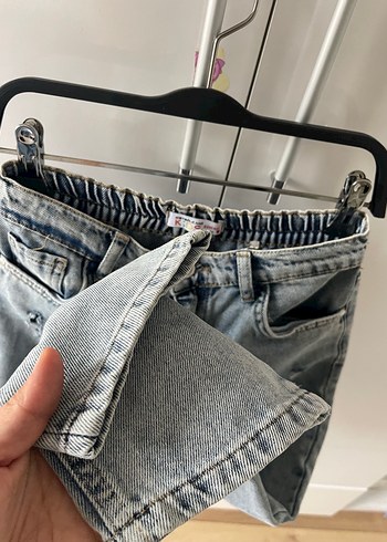 Gri Kemerli Salaş Midi Kot Pantolon - Görsel 4