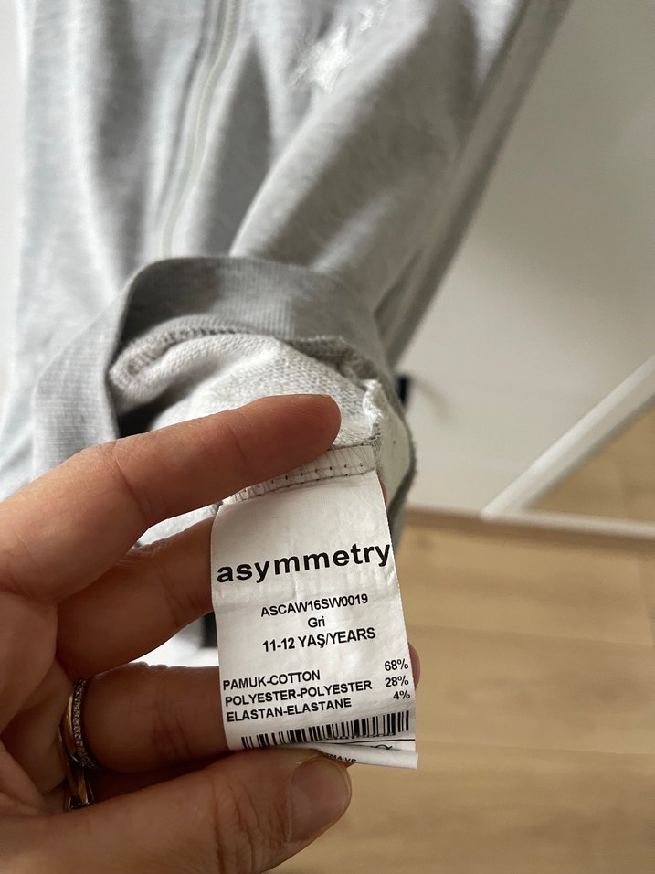 Kız Çocuk Gri Kapüşonlu Fermuarlı Sweatshirt - Görsel 4